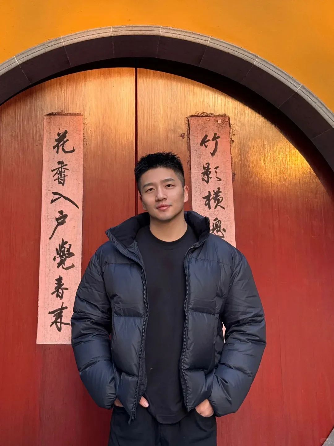 憨憨的帅帅的！超 nice 的短发暖男 | 网红帅哥