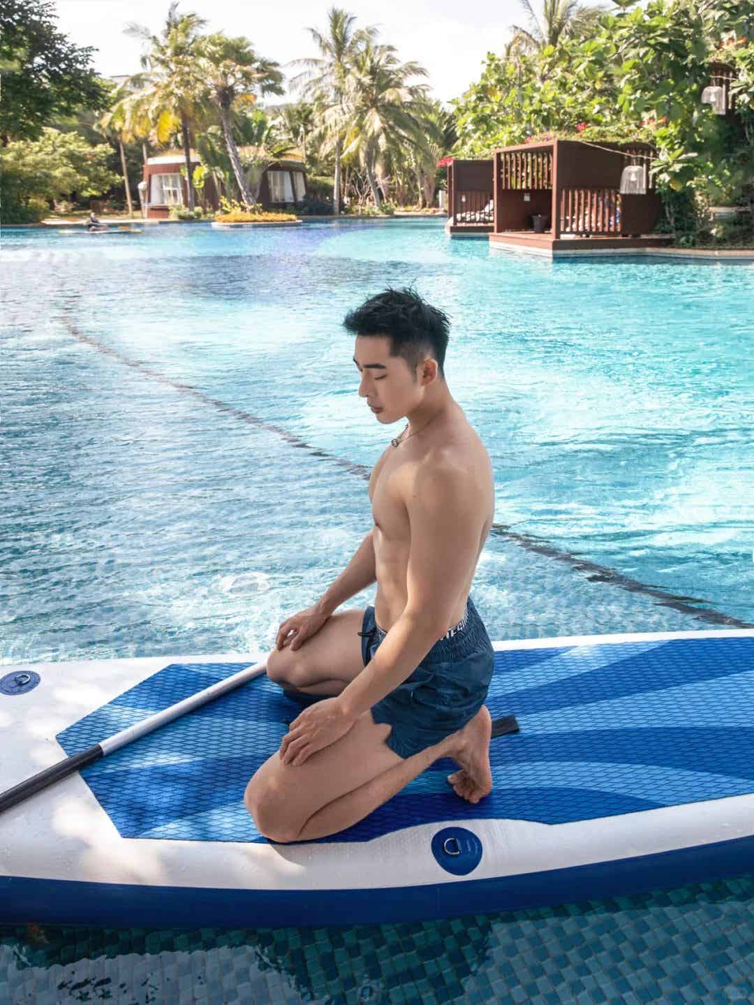 腹肌撩人！这位江西帅哥摄影师，身材好到让人挪不开眼