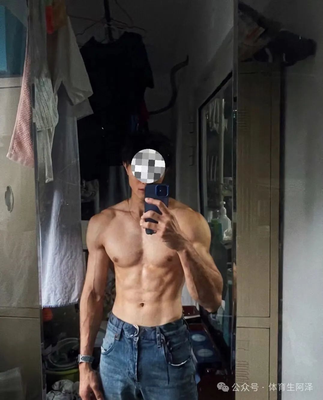 北体 185 体育生大三学长，硕大胸肌好迷人.....