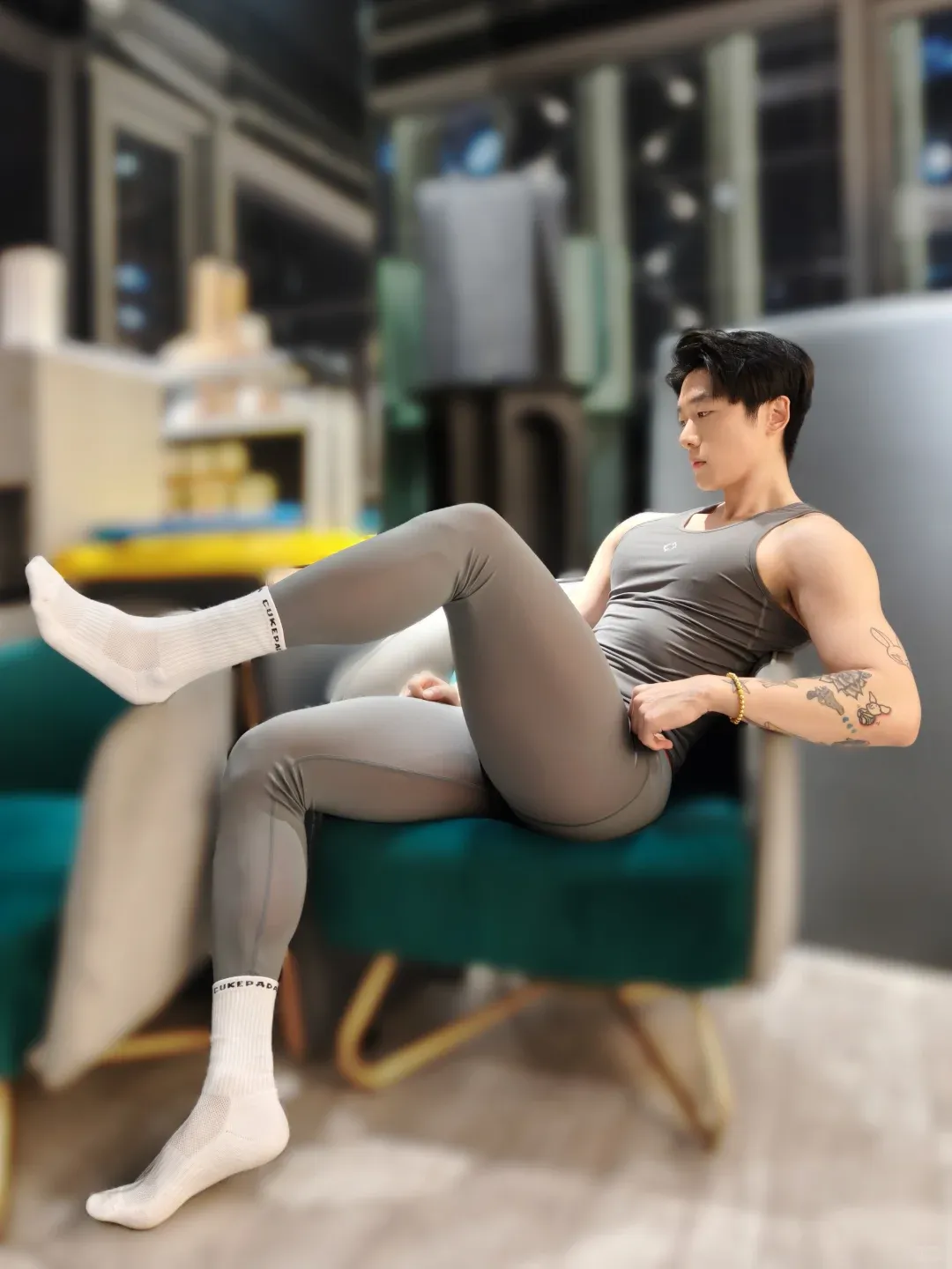 想要完美腰臀比？来看看这位北京小哥哥的翘臀秘籍！