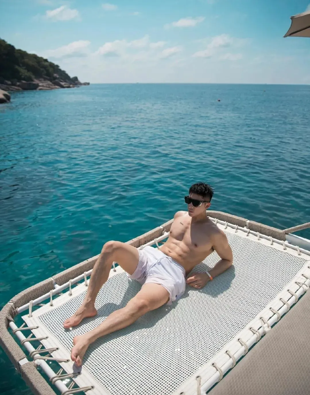 182cm 腱子肉健身模特兼摄影帅哥