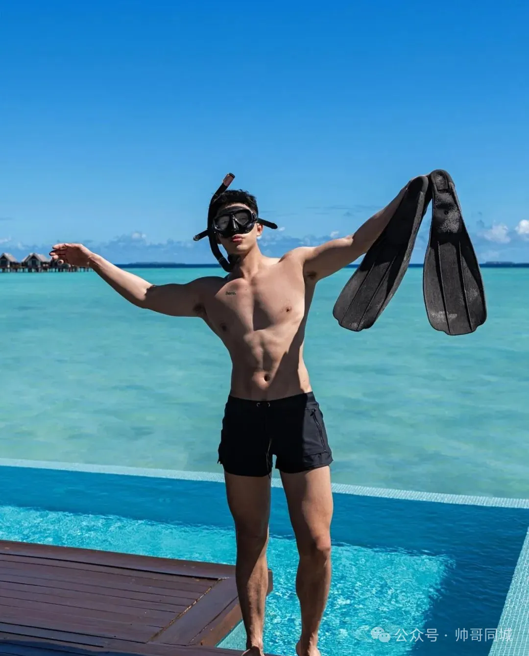 186cm 潜水帅哥狙击来袭，身材绝了!