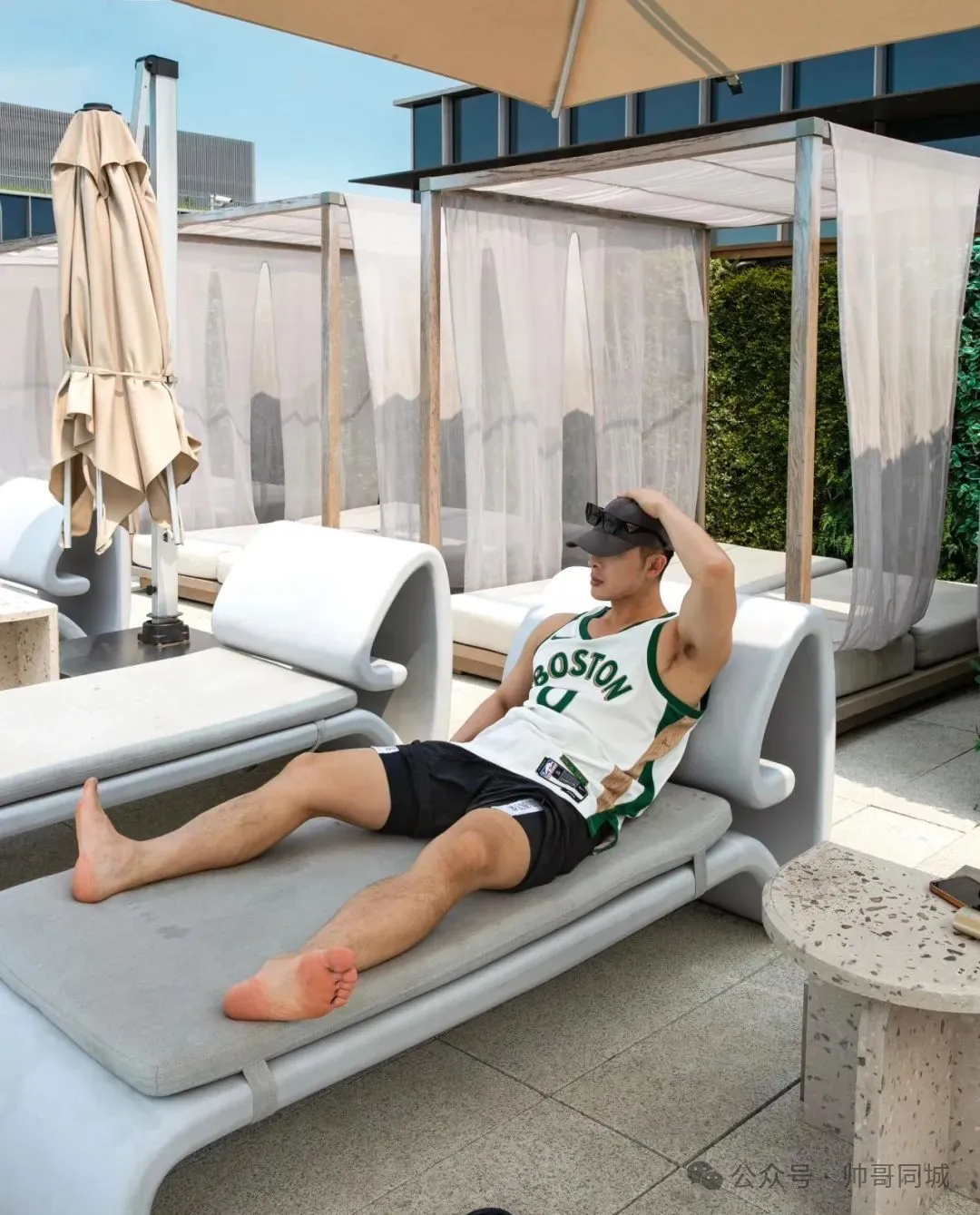 186cm 潜水帅哥狙击来袭，身材绝了!