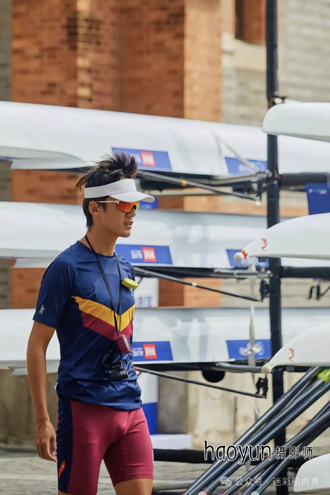 参加皮划艇运动男!忍不住多看几眼! 参加皮划艇运动男!忍不住多看几眼!