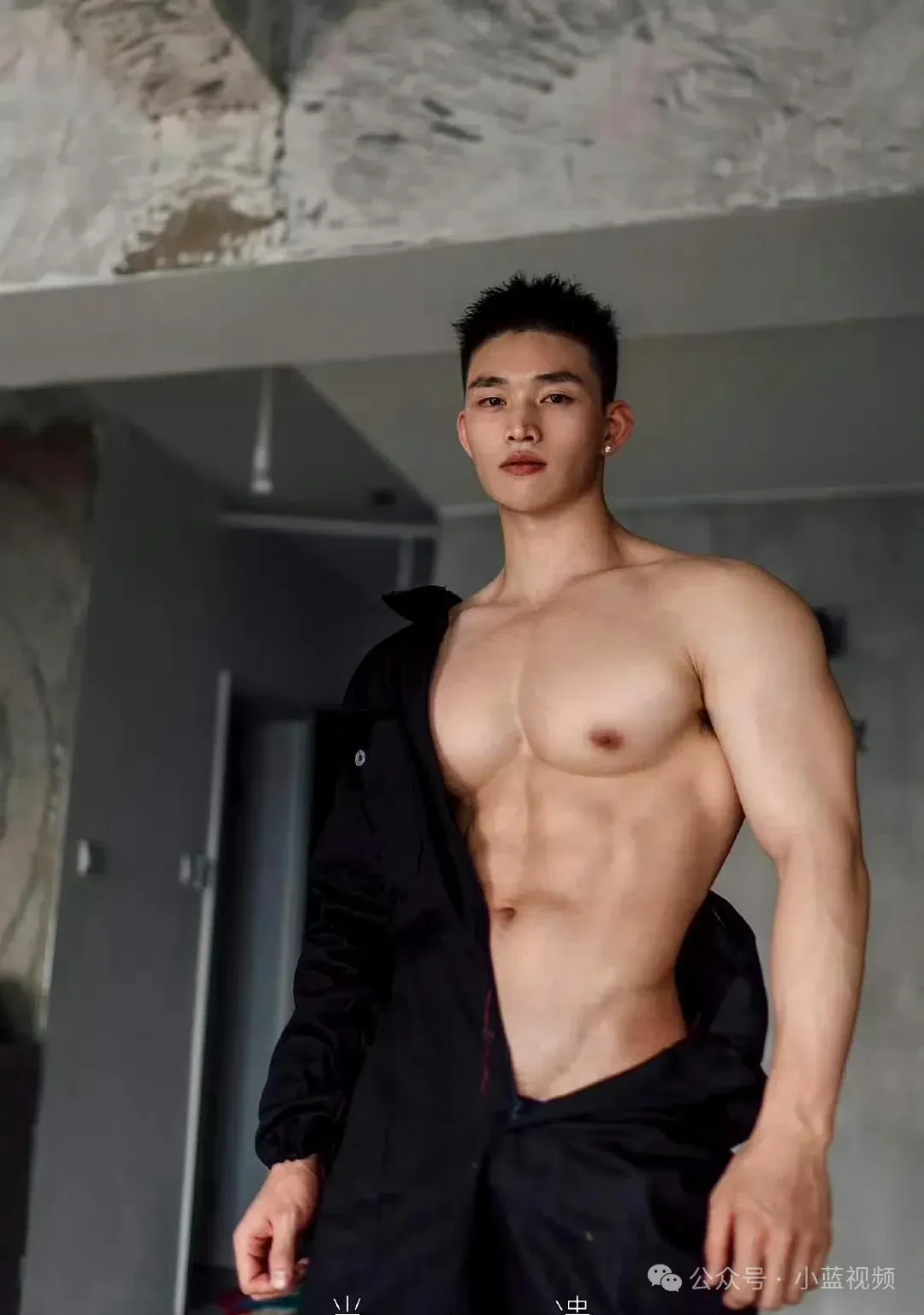 185cm 肌肉天菜，镜头下的身材颜值双绝！