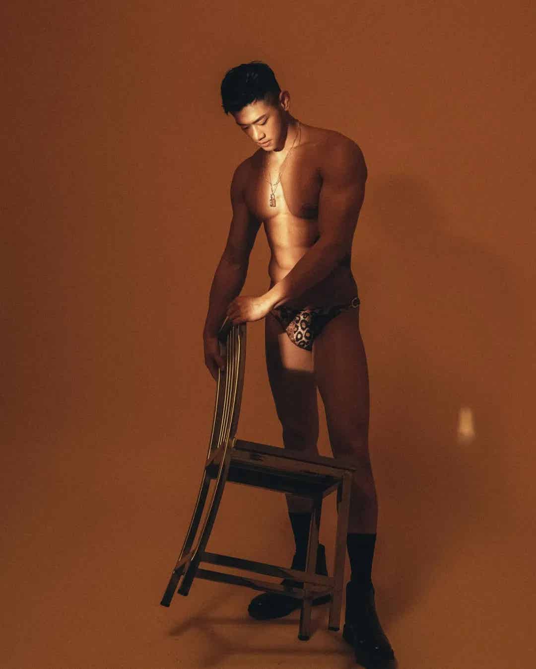 网红名媛都去泰国跨年了,酒店床上自拍比浴缸里还精彩 网红名媛都去泰国跨年了,酒店床上自拍比浴缸里还精彩