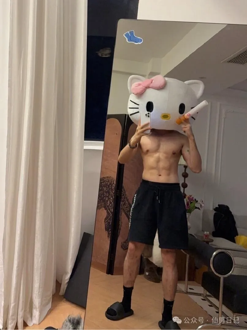 体育生杀疯了！这白皮不比黑皮香吗……
