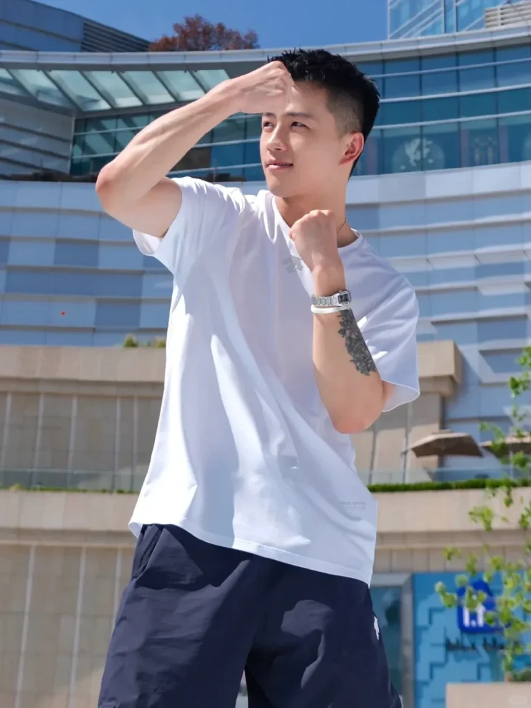 国标舞蹈老师，短发痞帅留子
