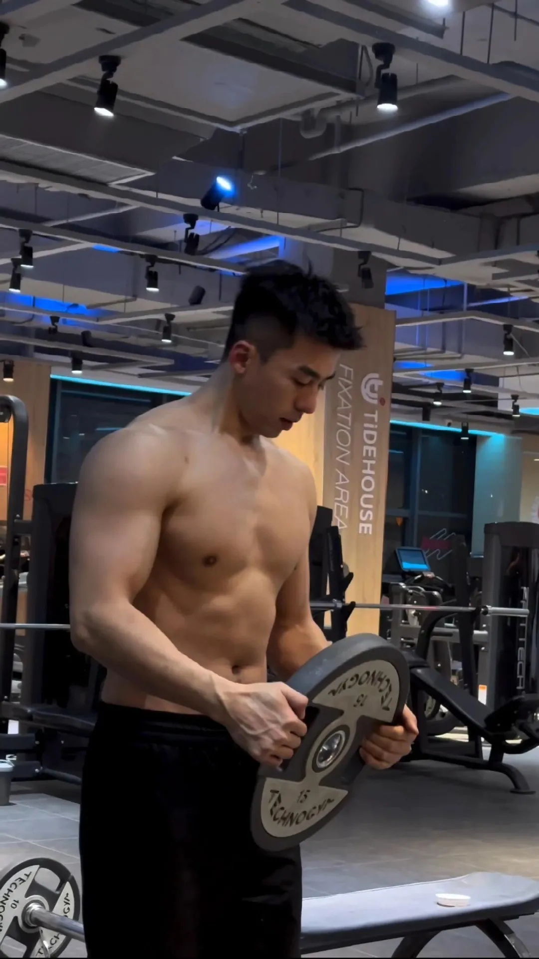 内蒙古的运动男大人夫感 MAX！长得太粗壮啦！！