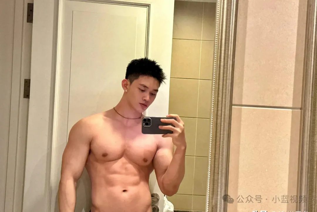 185cm 肌肉天菜，镜头下的身材颜值双绝！
