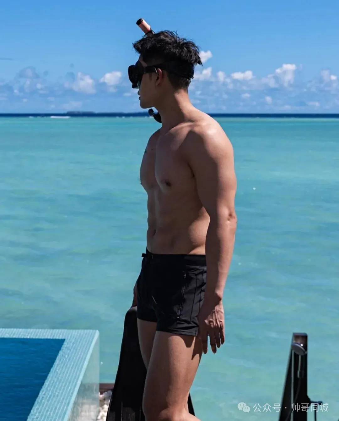186cm 潜水帅哥狙击来袭，身材绝了!