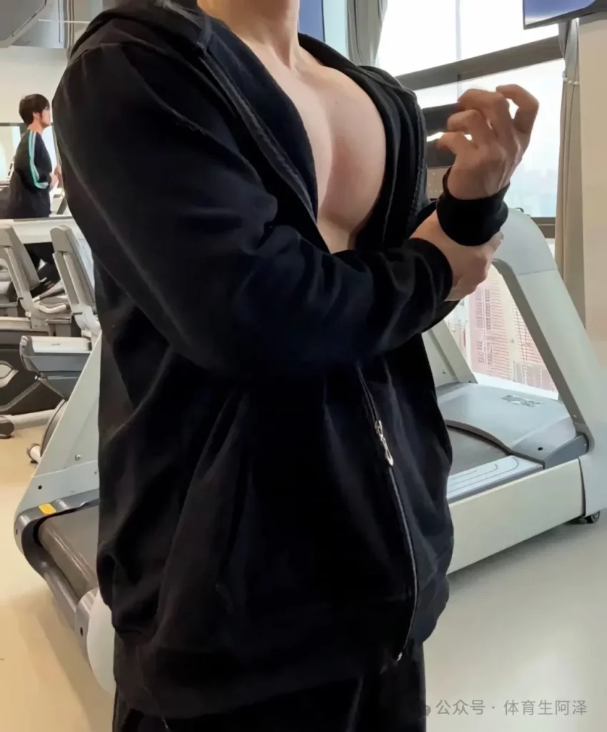 185 超大胸肌奶爸，身为人夫的诱惑.....