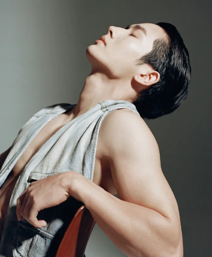 内娱两大古偶美男,“男模身材”已成佳话! 内娱两大古偶美男,“男模身材”已成佳话!