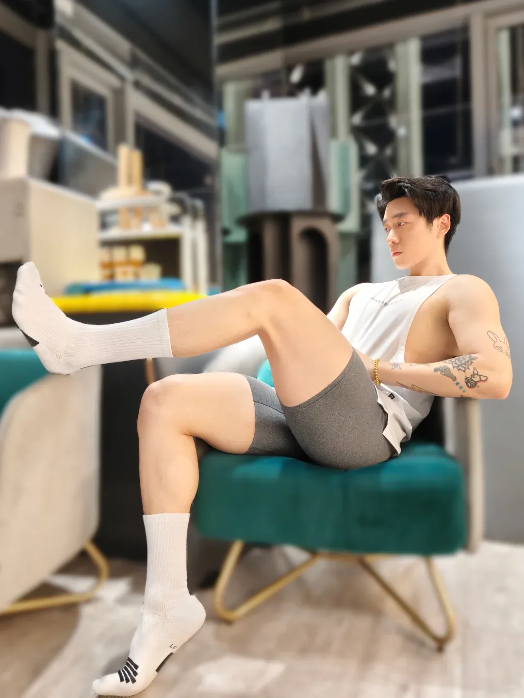 想要完美腰臀比？来看看这位北京小哥哥的翘臀秘籍！
