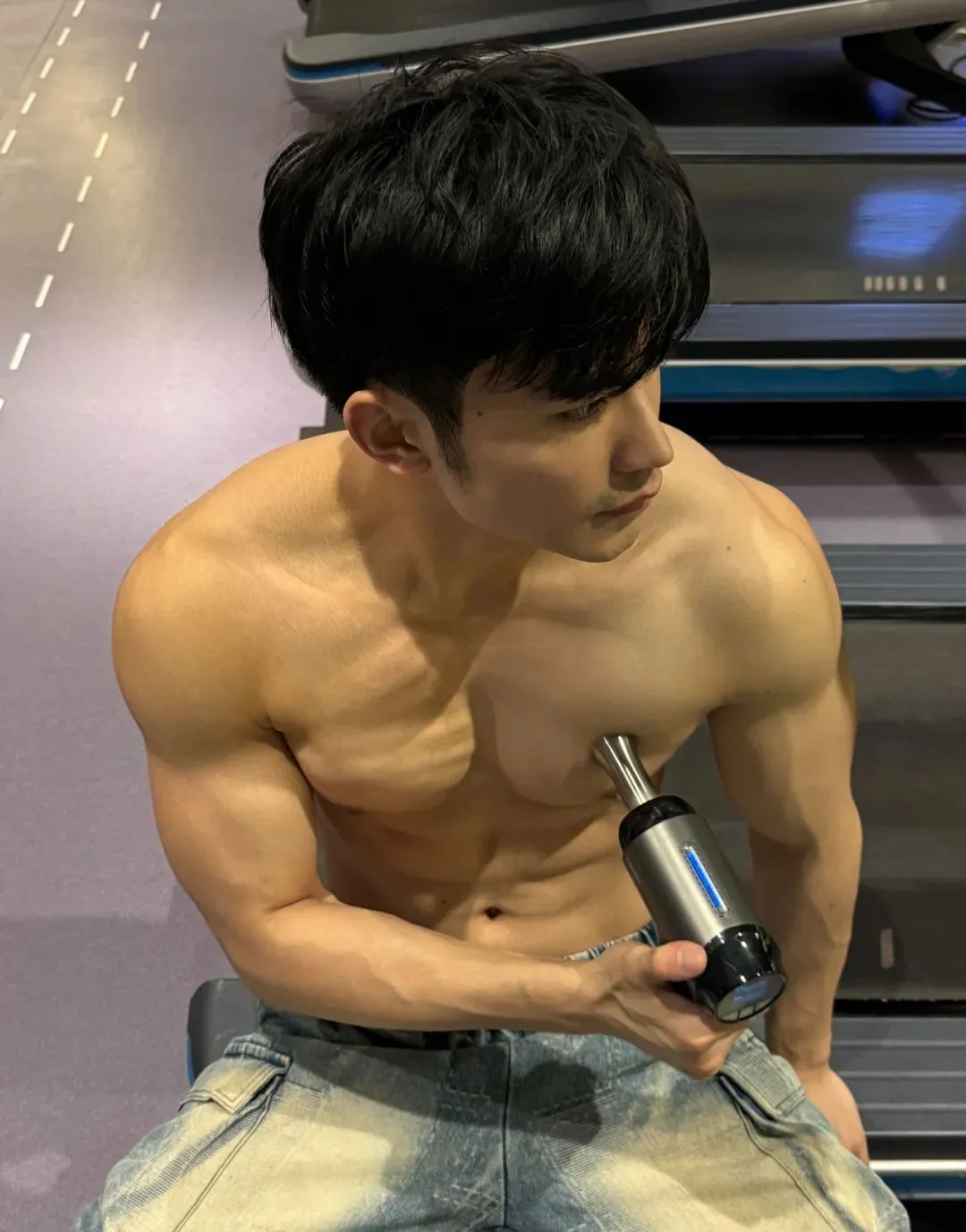 183cm 浙江人鱼线肌肉立体男大！