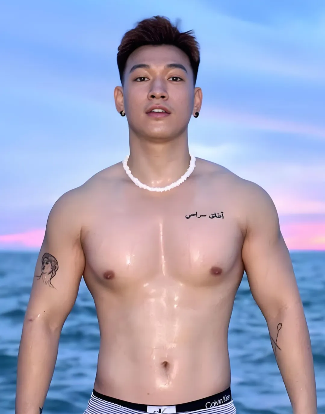男生剪“露额”发型干净帅气，这 3 款时髦造型，新年值得尝试！