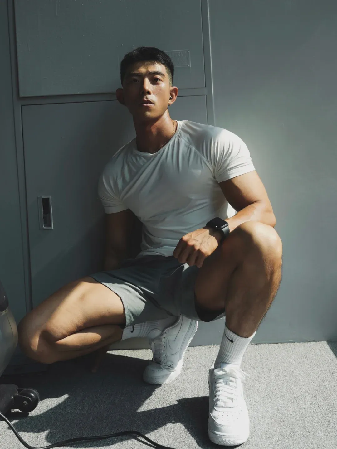 双开门大只型男，那好看的后背