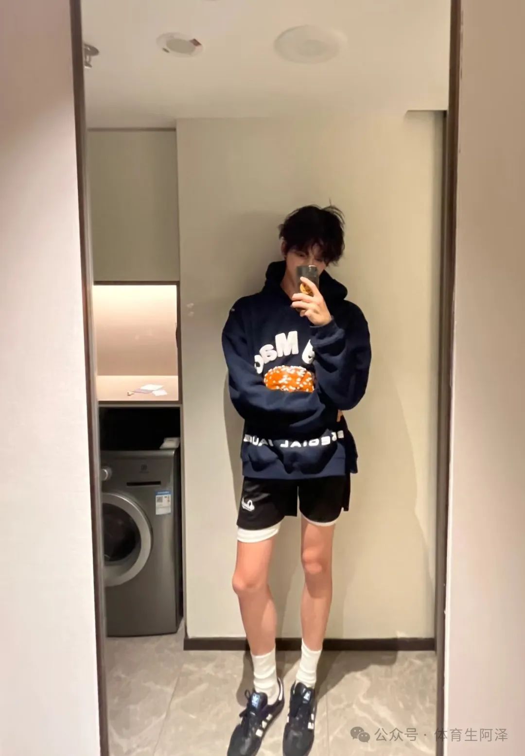 牛逼，山东体院校草塌方，曾同时和三名学长纠缠不清......