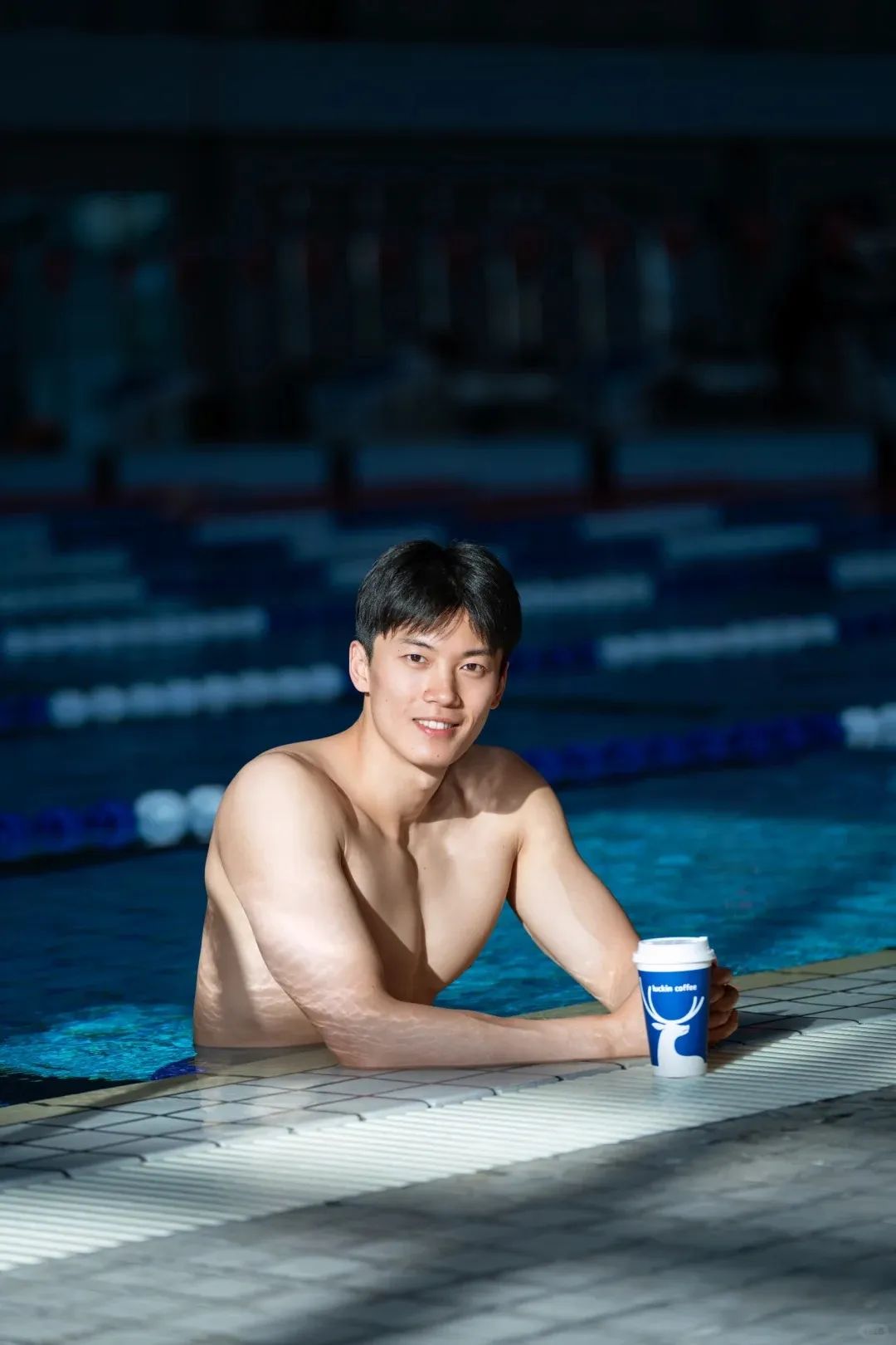 192CM 汪顺的大长腿穿太短太太垒又又又被看完啦!! 192CM 汪顺的大长腿穿太短太太垒又又又被看完啦!!