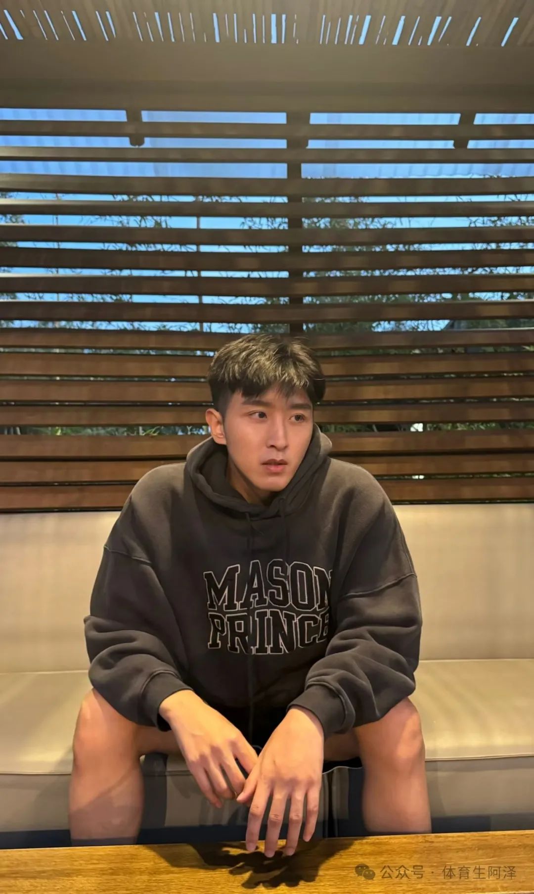 牛逼，线下和男粉丝面基，竟然直接去这里？男粉丝直喊再来一次.....