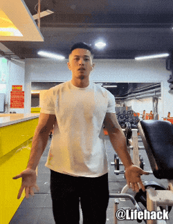 东北肌肉直男的瓜都吃了吗？小视频已疯传...