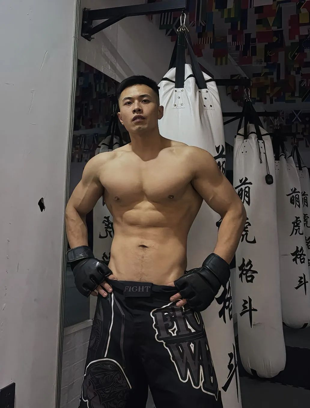 东北肌肉直男劈材哥的瓜你们吃了吗？小视频猛得一批！