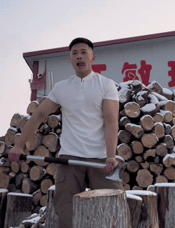 东北肌肉直男劈材哥的瓜你们吃了吗？小视频猛得一批！
