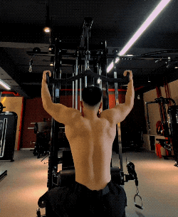 东北肌肉直男劈材哥的瓜你们吃了吗？小视频猛得一批！