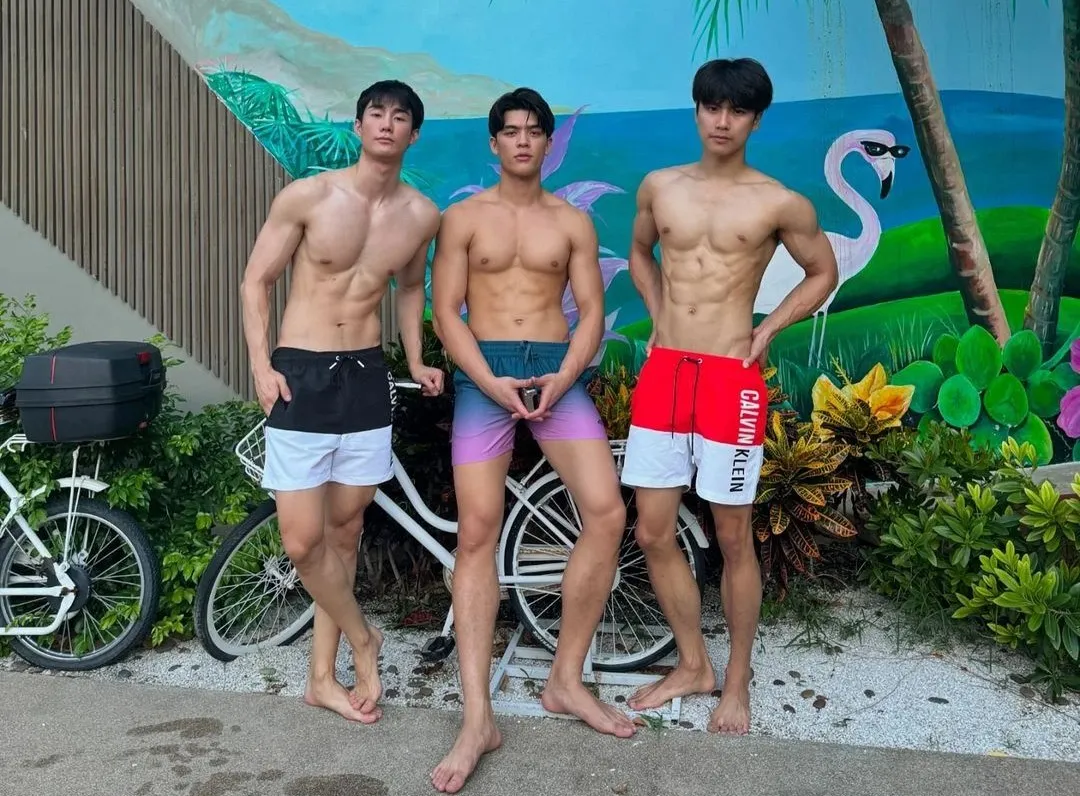 泰国顶流男演员，“整容式”颜值变化，足以令人惊叹！