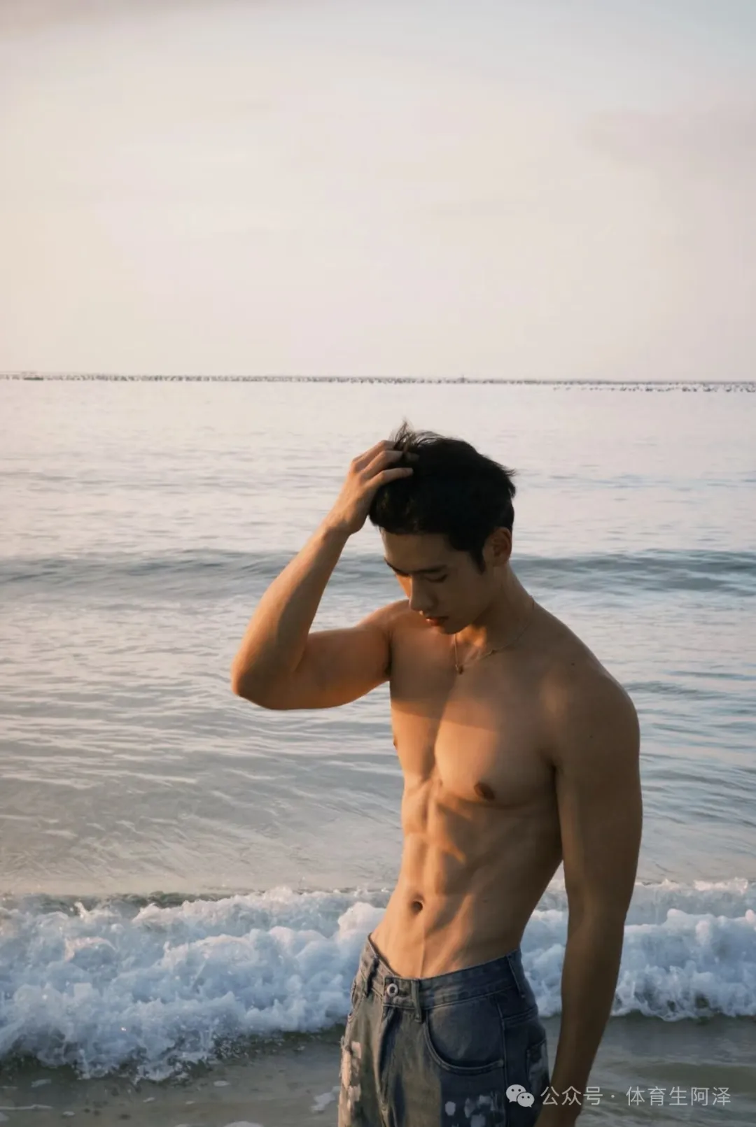 被女记者采访的百万网红，最近爆火，互联网没有记忆？