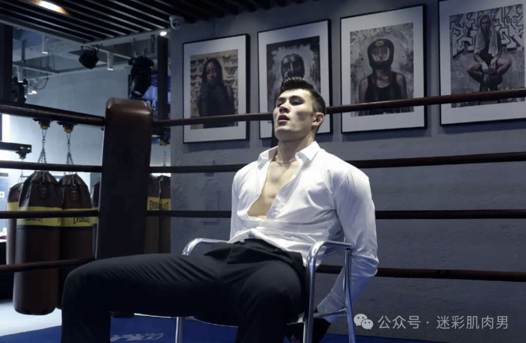 190CM 新疆硬汉湿透长腿？？长得太野太太大！！