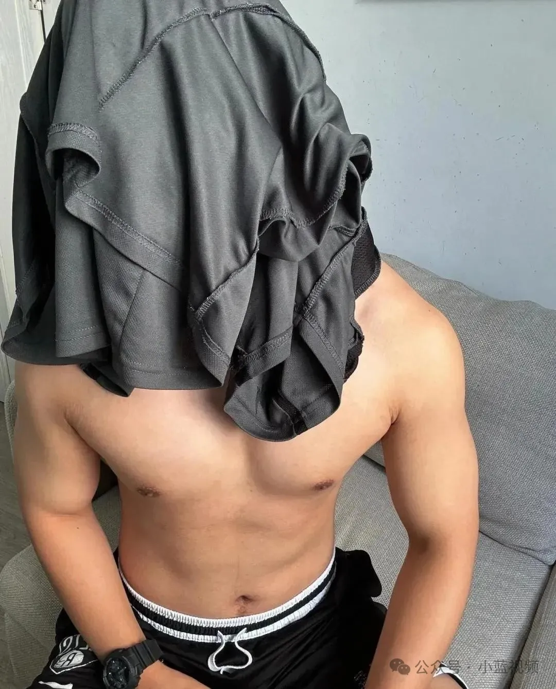 185cm 粗壮肌肉汉子