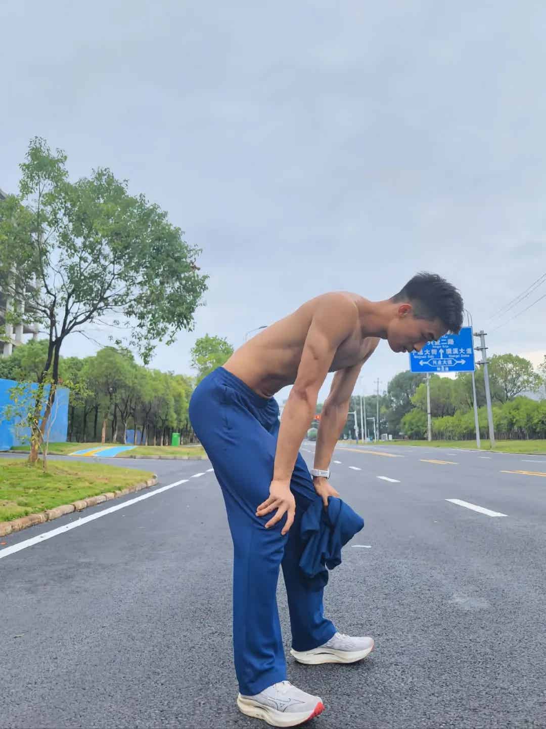 体脂超低的消防员，谁不想要这样的蓝朋友？-潮男潮北