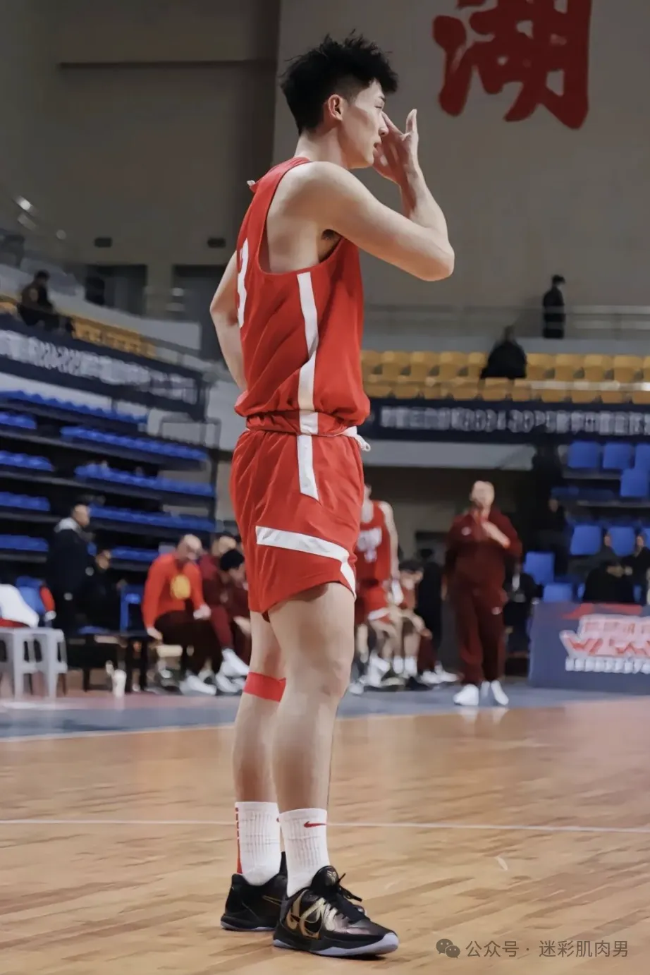 193CM 山东体育生男大，19 岁大弟弟真的超厉害！