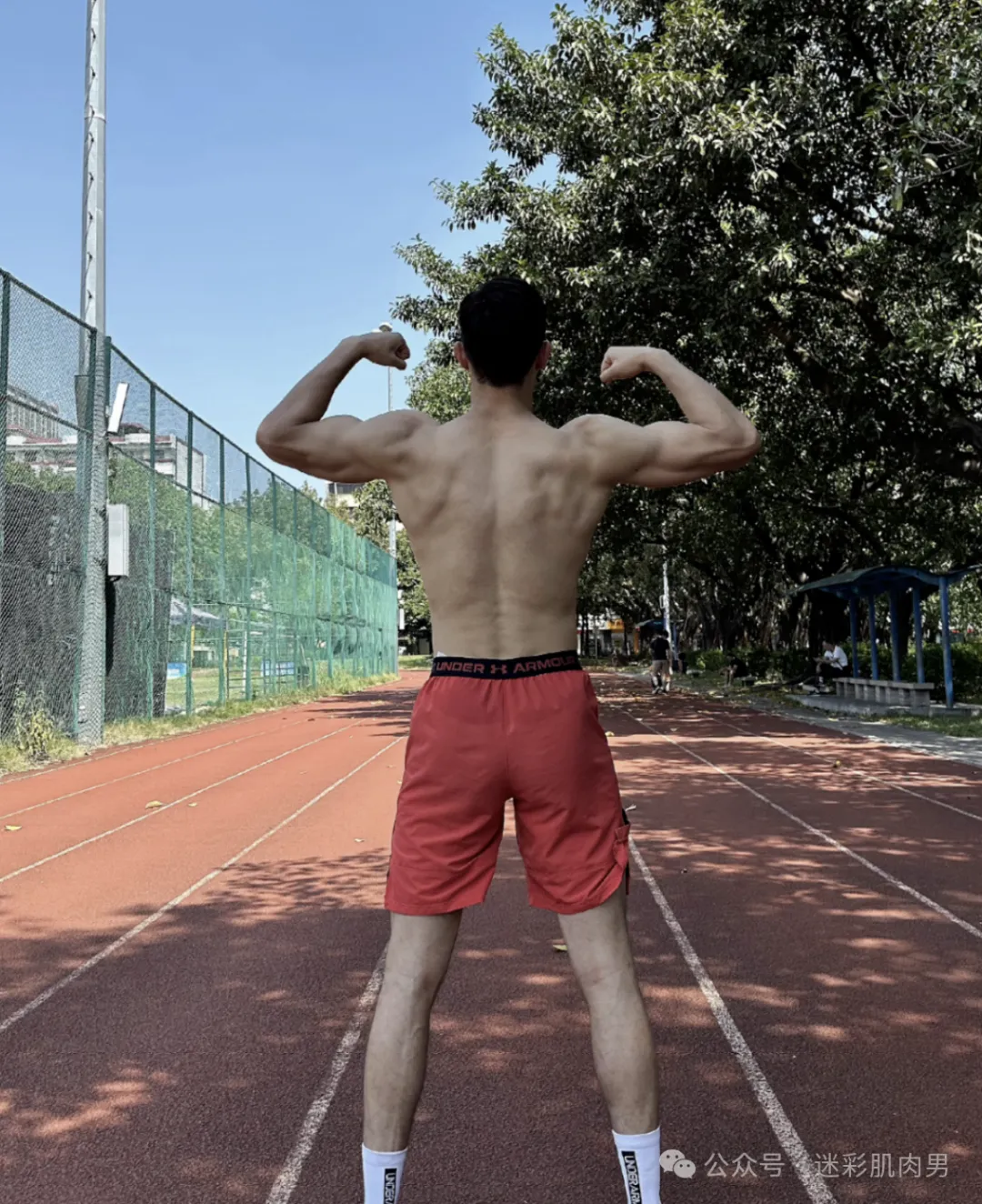 190CM 新疆硬汉湿透长腿？？长得太野太太大！！