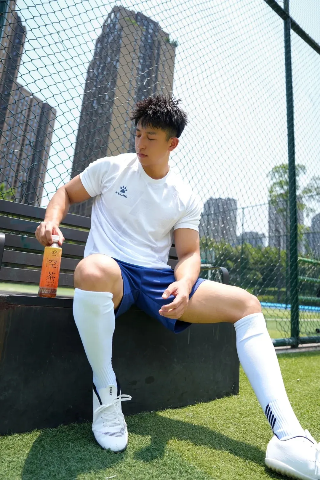 重庆 185 斯文小麦肤色体育生！在外野生，在家文雅