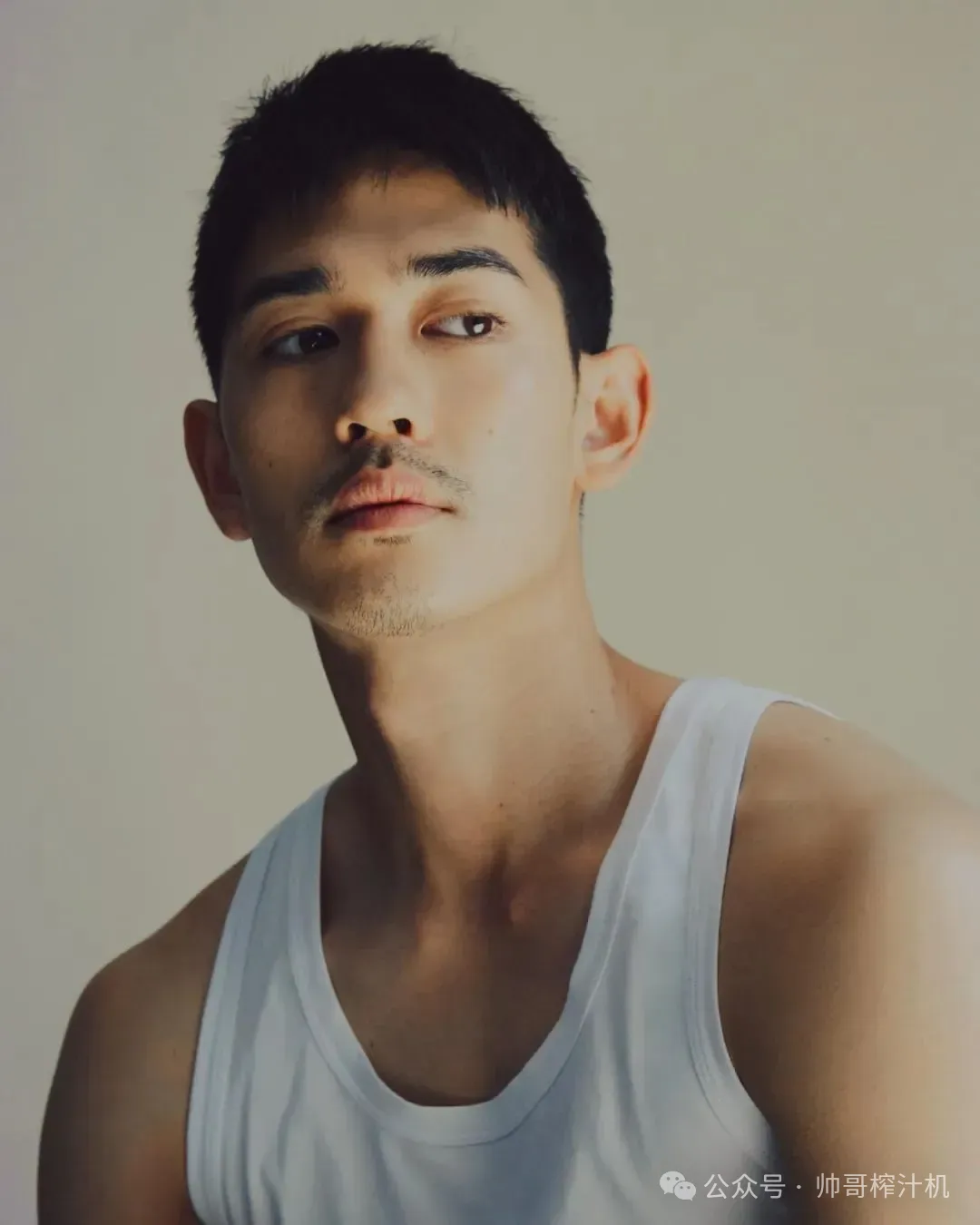 CK 新男模浅野启介重出江湖 gay 圈爱疯了! CK 新男模浅野启介重出江湖 gay 圈爱疯了!