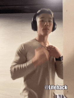 现在的直男教练都这么 open 了吗？好会擦....