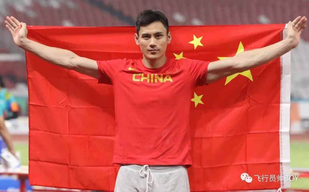 “人夫感十足”！跳高运动员姚捷穿运动服太紧被热议！