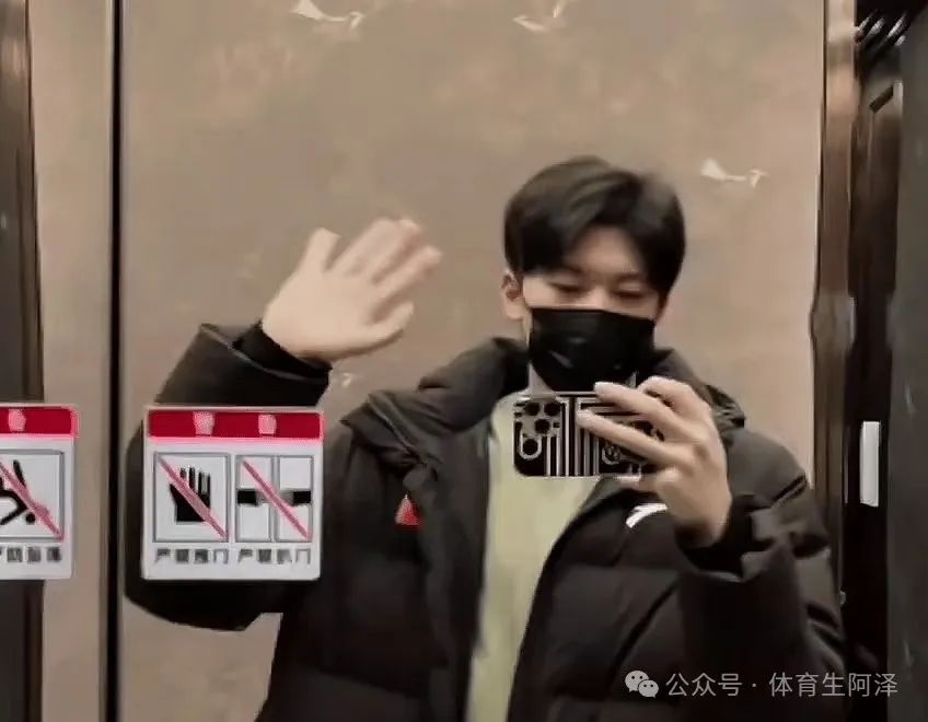 游泳冠军汪顺，央视镜头上演“踩脸视角”跳绳，网友：太大了，甩我脸上了....