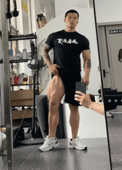浙江寸头直男教练拍全见版推特写真 X 上爆红！你看了吗？