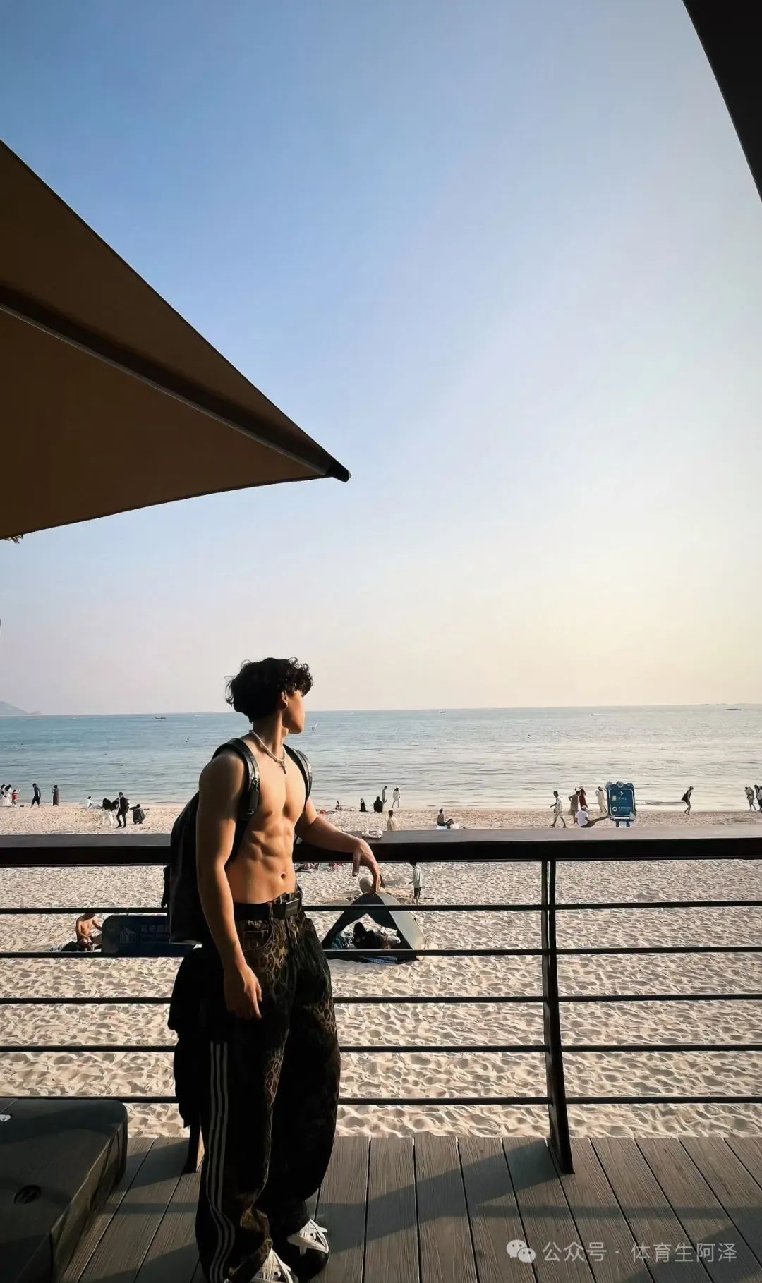 195cm 山东卷毛体育生，超强打桩机，前男友对他赞不绝口......