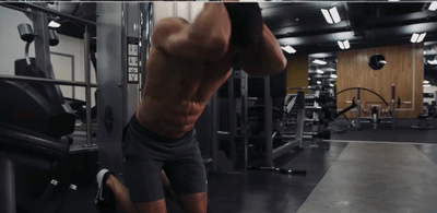 想拥有漂亮的腹肌马甲线，赶紧试试这一组训练