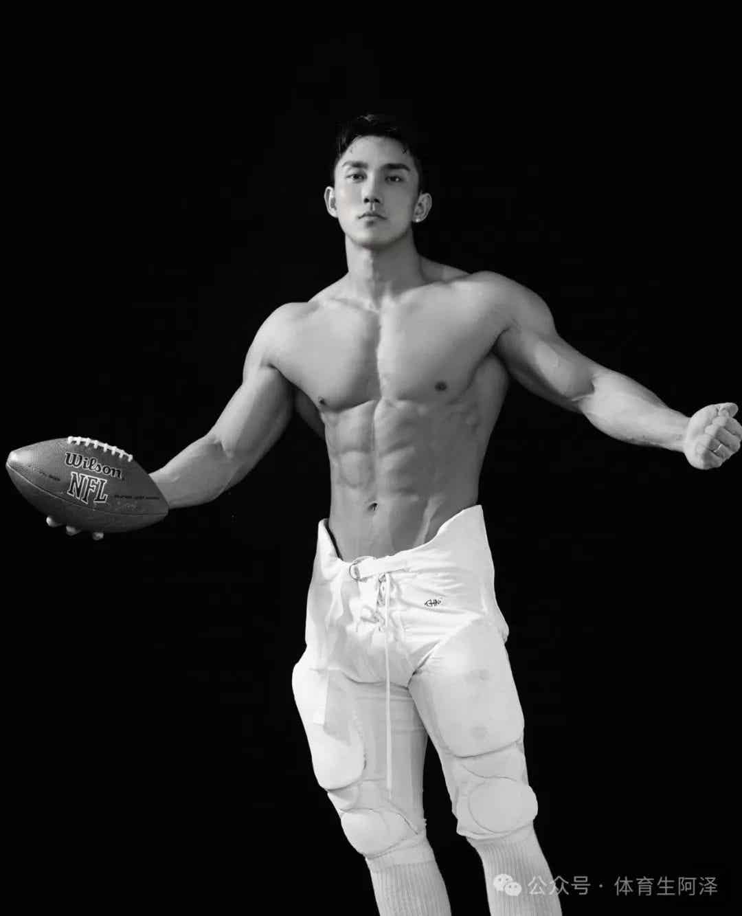 腰好才是王道?具有“实战”经验的白袜篮球体育生道出答案.... 腰好才是王道?具有“实战”经验的白袜篮球体育生道出答案....