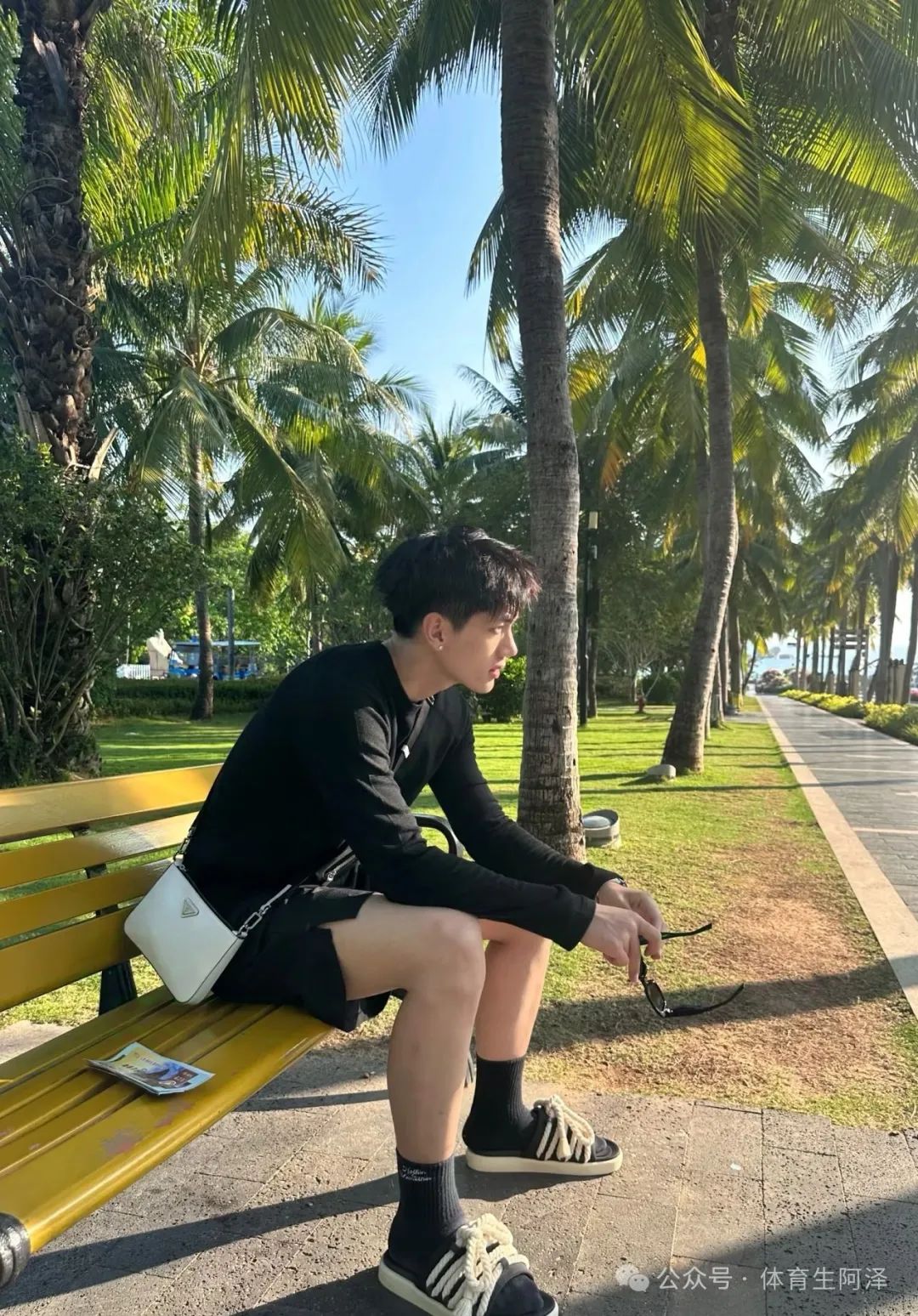 又一男模走红网络，模子哥做网红就是快......