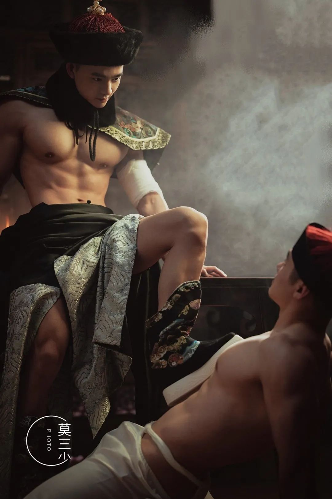 通讯录古装剧火了!大胸肌侍卫馋哭王爷?还有全见版? 通讯录古装剧火了!大胸肌侍卫馋哭王爷?还有全见版?