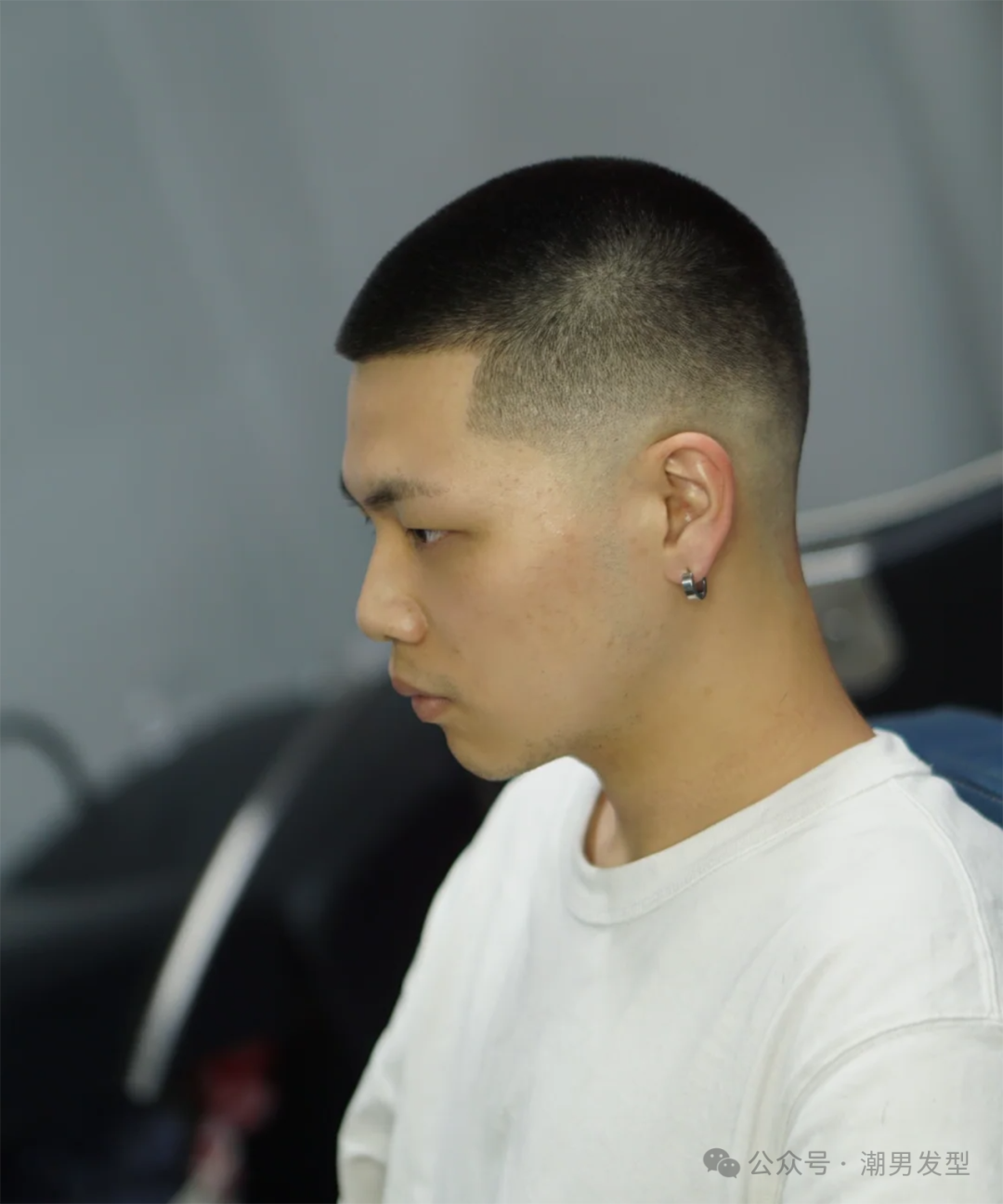 30 岁男生别剪“幼稚”发型了,试试这 3 款露额短发,轻熟又帅气! 30 岁男生别剪“幼稚”发型了,试试这 3 款露额短发,轻熟又帅气!