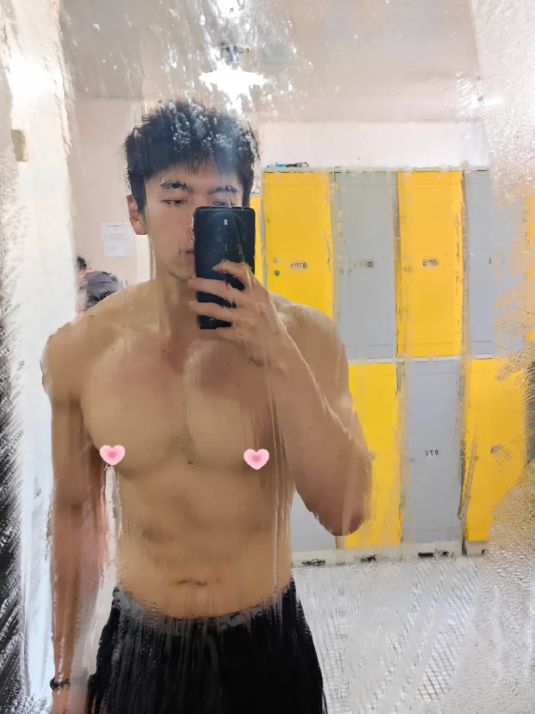 185 体育生开始认真减脂,穿泳裤的直男有多要命? 185 体育生开始认真减脂,穿泳裤的直男有多要命?