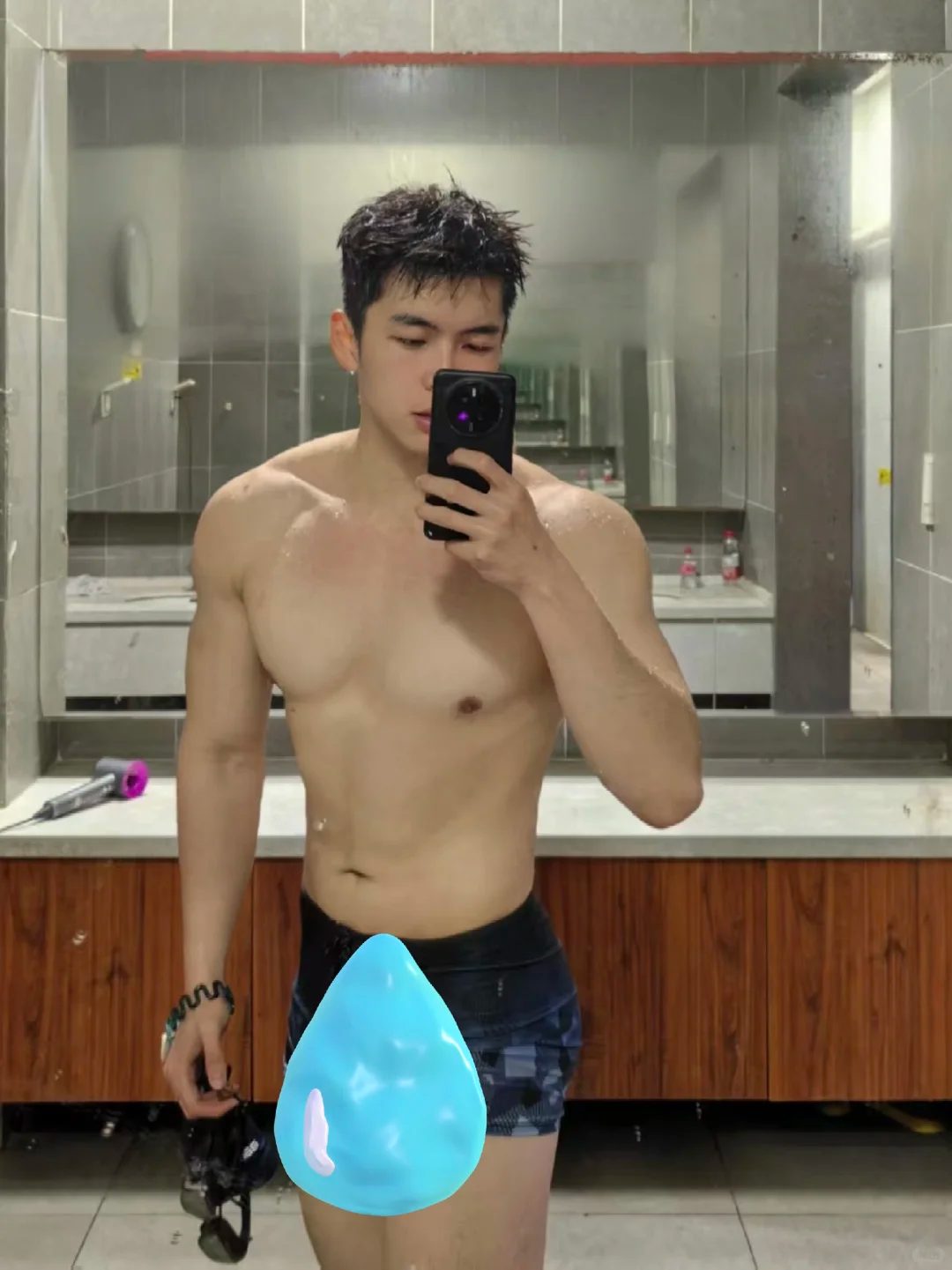 185 体育生开始认真减脂,穿泳裤的直男有多要命? 185 体育生开始认真减脂,穿泳裤的直男有多要命?