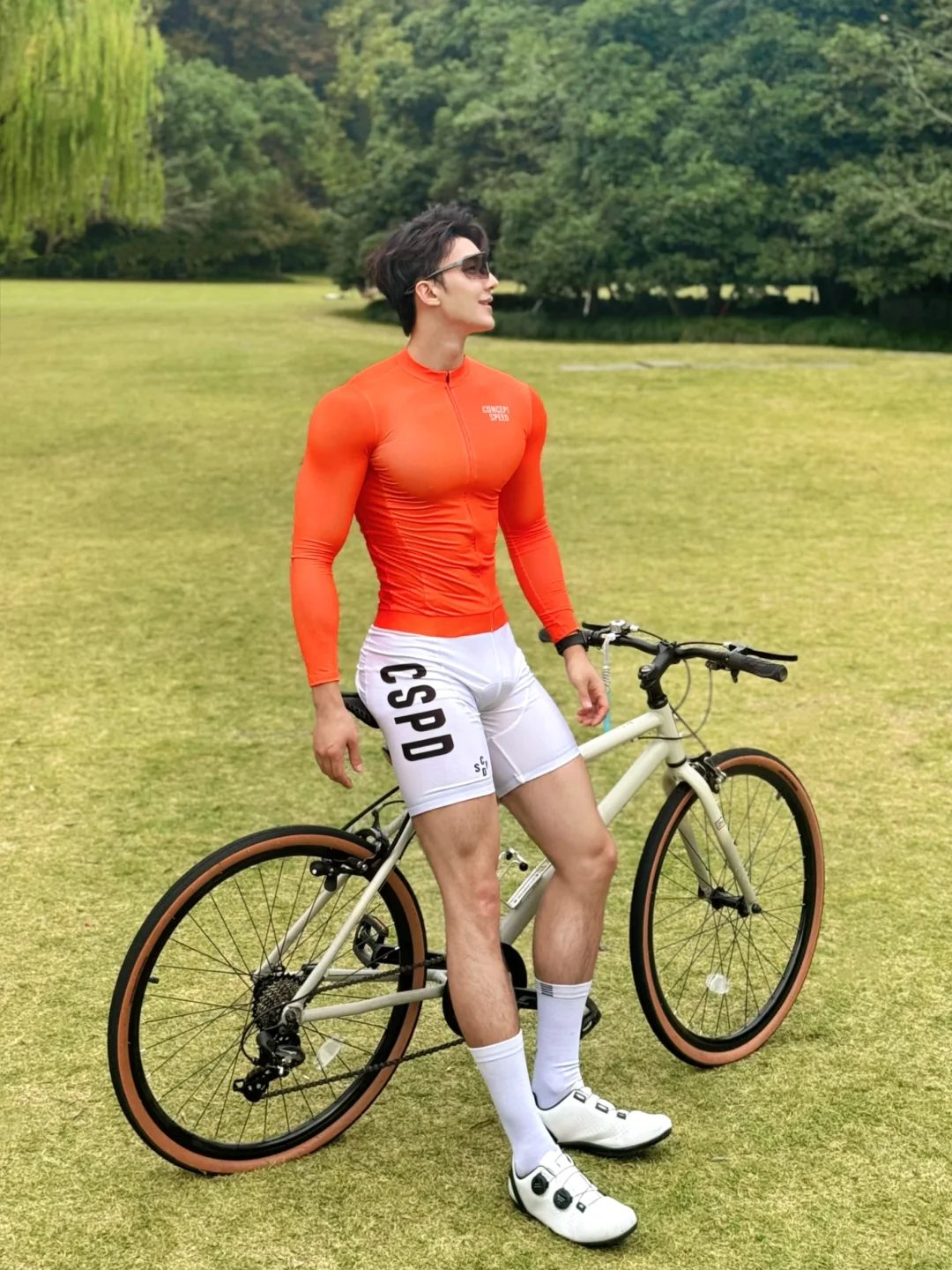 183cm 杭州男神爱骑行，生活也太让人羡慕了吧!